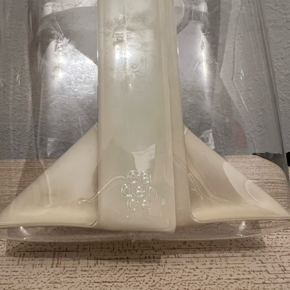 Cadence Parcel - Picture 4 of 7